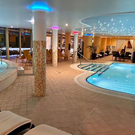 Calimbra Wellness Hotel Superior Miskolc Exteriör bild